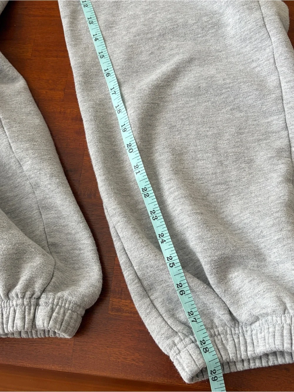 Alo Yoga Gray Accolade Pull-on Drawstring Sweatpants
